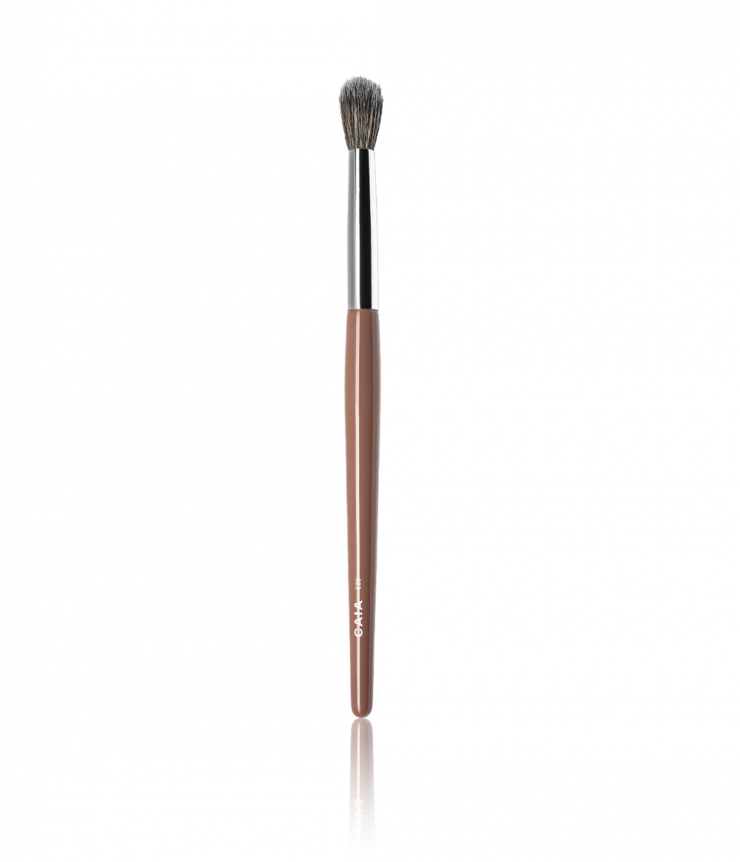 PRECISION CREASE BRUSH 06