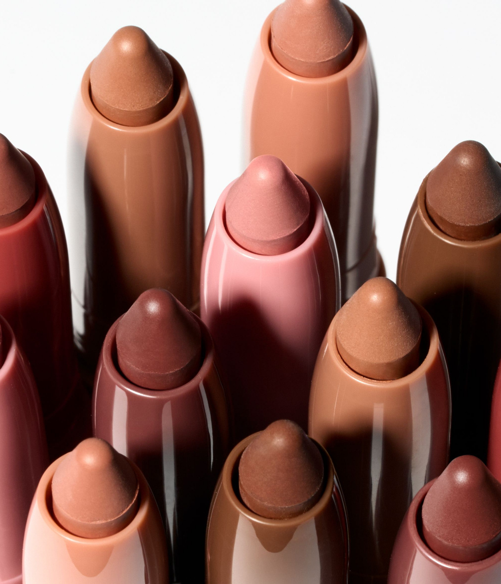 CARAMEL CUTIE LIP CRAYON