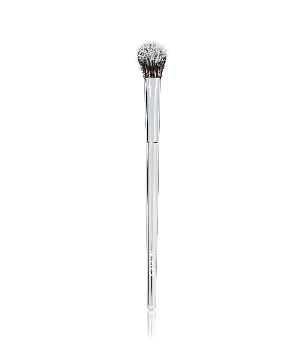 ANGLED CONCEALER BRUSH 22 i gruppen BØRSTER & TILBEHØR / BØRSTER / Makeup Børster hos CAIA Cosmetics (CAI548)